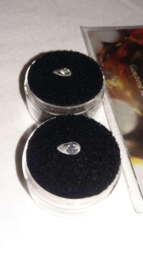 2 Diamonds 0.95 TCW -  G - SI1/SI2 with Appraisal/Certification