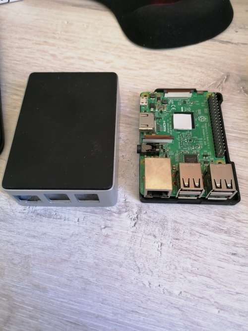 Raspberry Pi 3 - Model B with Flirc case
