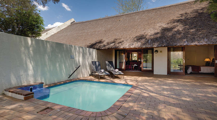 Kwa Maritane Bush Lodge (04 - 08 November 2024) 2 Bedroom 8 Sleeper 2 Bathroom Luxury Unit