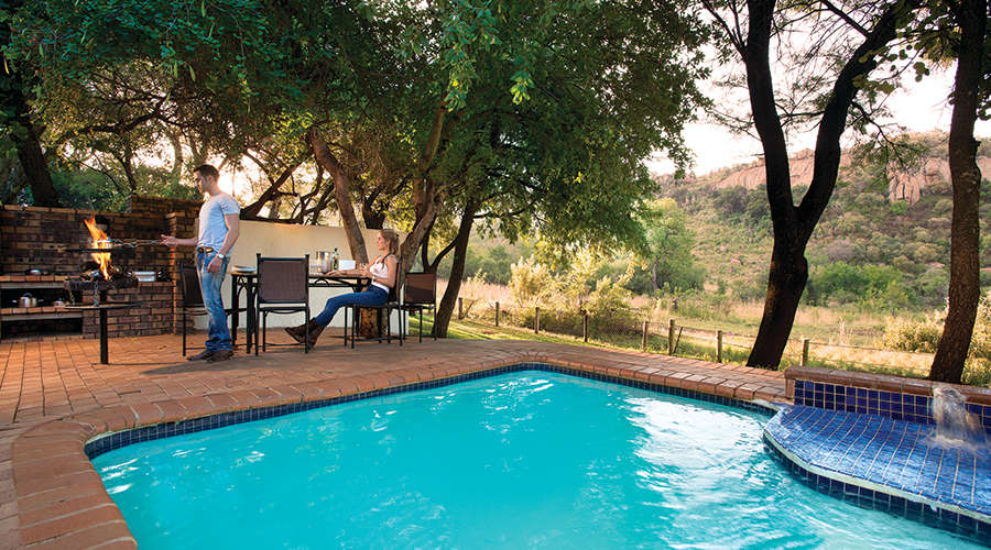 Kwa Maritane Bush Lodge (04 - 08 November 2024) 2 Bedroom 8 Sleeper 2 Bathroom Luxury Unit