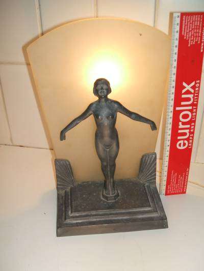 MAGNIFICENT ORIGINAL ART DECO FIGURE LAMP