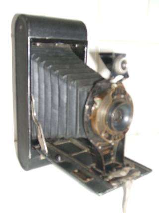 KODAK NO2-C FOLDING AUTOGRAPHIC BROWNIE CAMERA