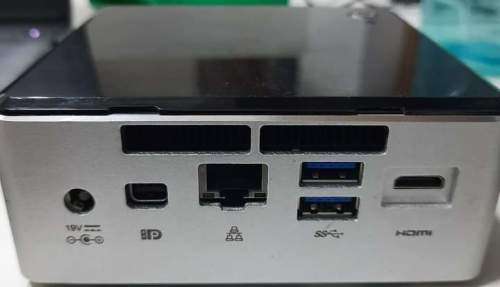 Intel NUC5i3RYH Mini PC Core i3