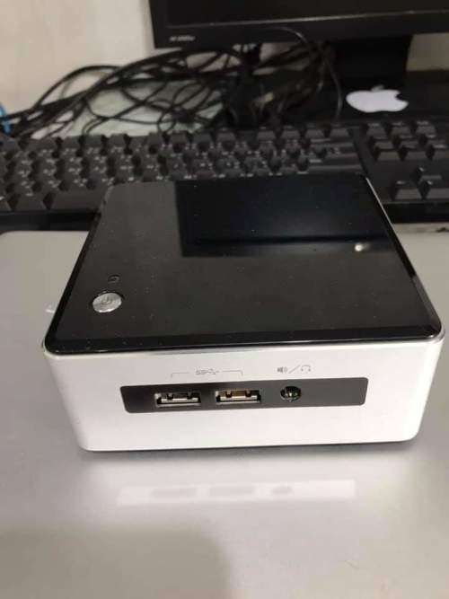 Intel NUC5i3RYH Mini PC Core i3