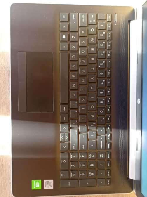 HP 15-da2002ni  i7-10 Gen 8GB RAM 250GB SDD 15.6" Notebook