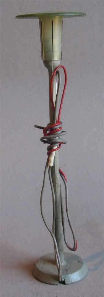 MARKLIN HO SCALE - STREET LAMPS - SEE FOTOS