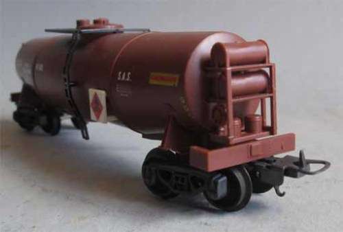 LIMA HO SCALE - SAR XPD PETROL TANKER