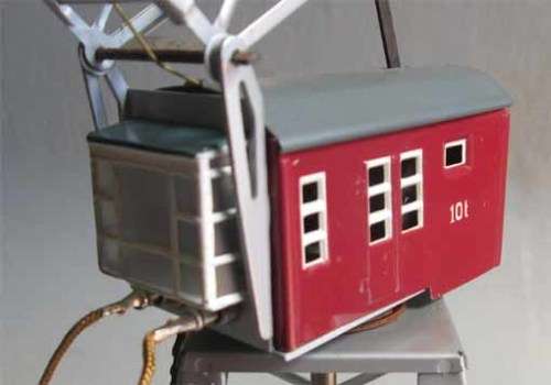 MARKLIN 7150 HO SCALE - ELECTRICALY OPERATED CRANE in EXCELLENT CONDITION, SEE FOTOS