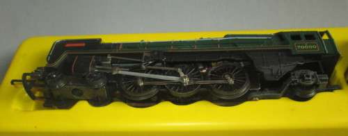 TRI-ANG OO SCALE - R.259S 4-6-2 "BRITANIA" LOCO & R.35 TENDER - BOXED