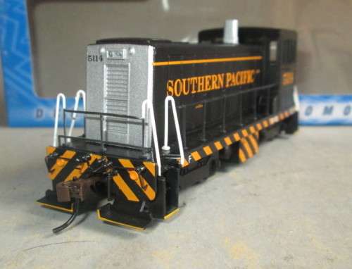 BACHMANN HO SCALE - GE 70 TON DIESEL LOCO "SOUTHERN PACIFIC" W/DCC (NEW BOXED)