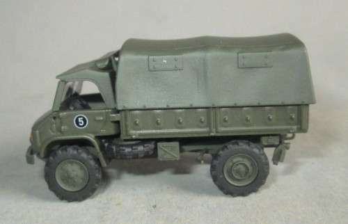 SCHUCO 1/87 HO SCALE - UNIMOG S404 MILITARY (NEW BOXED)