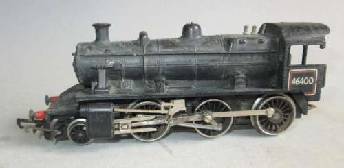 TRI-ANG OO SCALE - 2-6-0 STEAM LOCO AS PER FOTOS - RUNNING