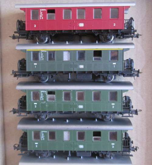 ROCO HO SCALE - 7 X GERMAN BRANCHLINE PASSENGER COACHES