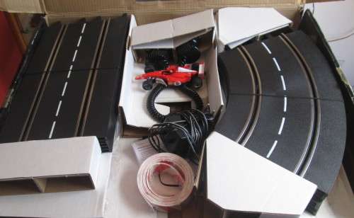 CARRERA 1/32 SCALE - FORMULA 1 RACING SET, SEE BELOW, AS PER FOTOS