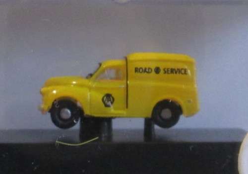 OXFORD 1/148 N SCALE - MORRIS MINOR VAN AA SERVICE (NEW BOXED)