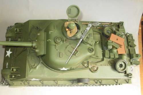 TAMIYA 1/16 SCALE - RC USA SHERMAN TANK - SEE BELOW