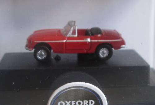OXFORD 1/148/N SCALE - MGB ROADSTER (NEW BOXED)