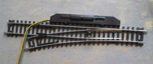MODEL POWER HO SCALE - LEFT HAND ELECTRIC POINT