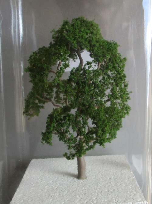 MSP - OAK TREE, 100MM - NEW CARDED