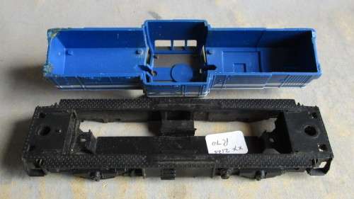LIMA HO SCALE - BODY & CHASSIS