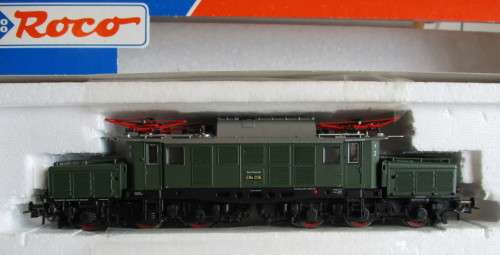 ROCO 43714 HO SCALE - DB E94 036 ELECTRIC LOCO, DCC READY (BOXED)