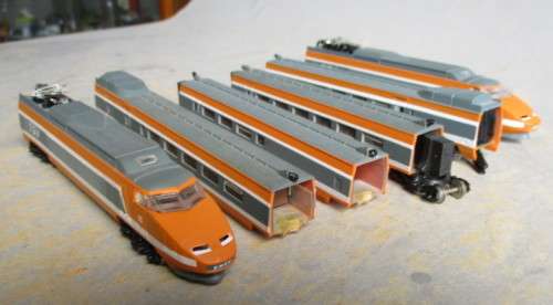 BACHMANN N SCALE - TGV HIGH SPEED PASSENGER TRAIN SET