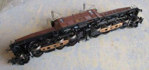 TRIX HO SCALE - SWISS RAILWAYS (SBB Switzerland) CLASS GE 6/8 KROKODIL ELECTRIC LOCO (BOXED)