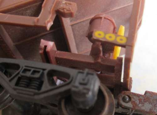 LIMA HO SCALE - SAR FGD-1 GRAIN WAGON - SEE FOTOS