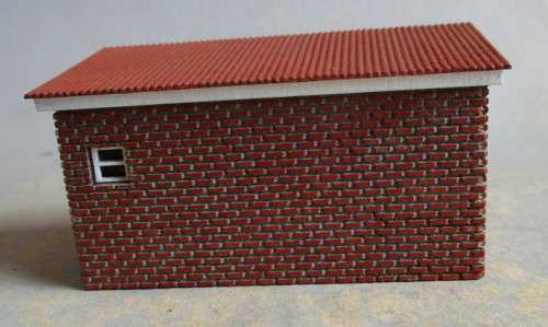 SAR HO SCALE STATION WAITING ROOM