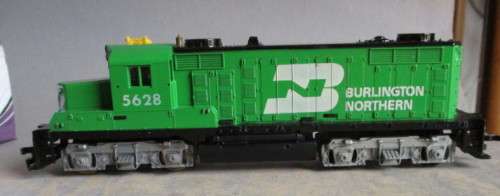 TYCO HO SCALE - BN DIESEL LOCO, AS NEW, NO BOX