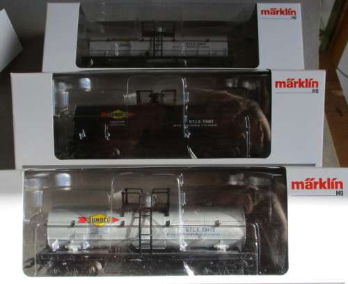 MARKLIN HO SCALE - 45656 3 X TANK WAGONS, EXCELLENT BOXED