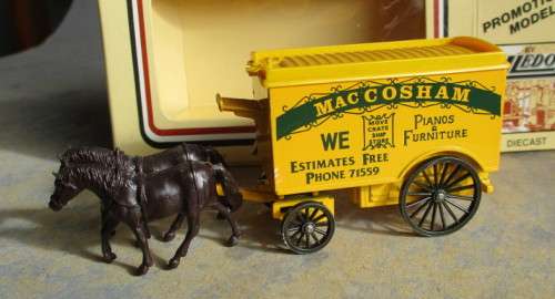 LLEDO - HORSE DRAWN FURNITURE VAN, ROYAL - EXCELLENT BOXED