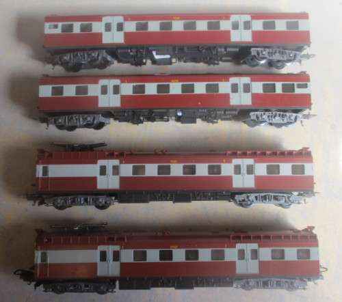 LIMA HO SCALE - SAR SUBURBAN SET - SEE BELOW