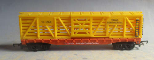 HORNBY OO SCALE - TRANSCONTINENAL CATTLE WAGON