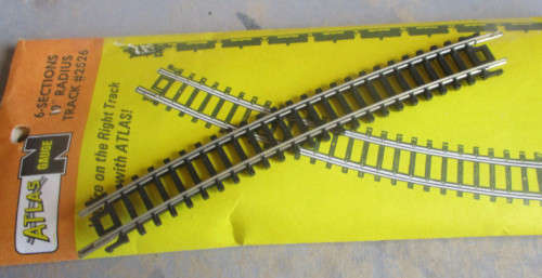 ATLAS N SCALE - 6 X 19` RADIUS TRACK # 2526 - NEW OLD STOCK IN PKT