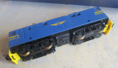 LIMA HO SCALE - SAR E444 ELECTRIC LOCO (CAN RUN ON PANTOGHRAPHS) - BOXED