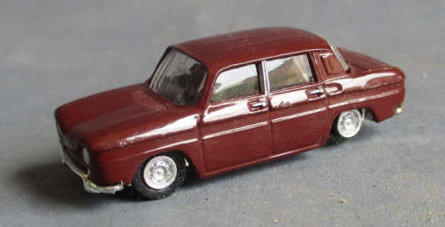 NOREV HO SCALE - RENAULT 8 SEDAN