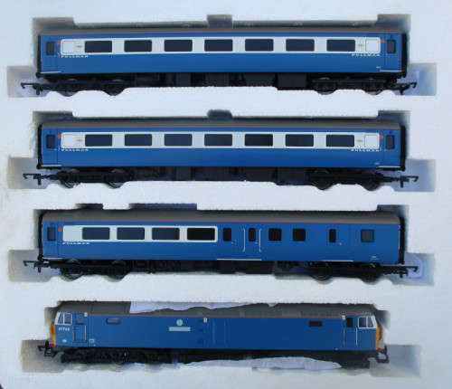 HORNBY OO SCALE - BR THE BLUE PULLMAN SET, DCC READY - BOXED