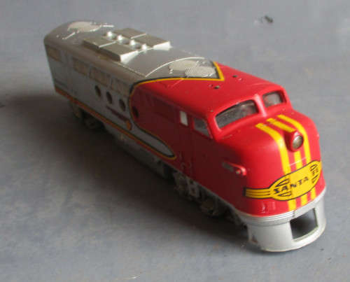 BACHMANN HO SCALE - SANTA FE DIESEL LOCO AS PER FOTOS