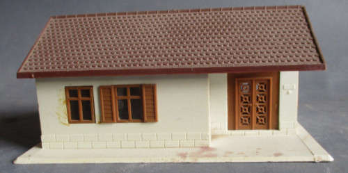 LIMA HO SCALE - SINGLE STORY HOUSE