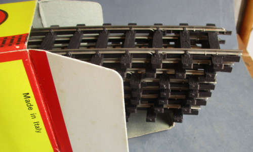 RIVAROSSI O GAUGE - 12 X CURVED TRACK DIA. 1600mm - BOXED