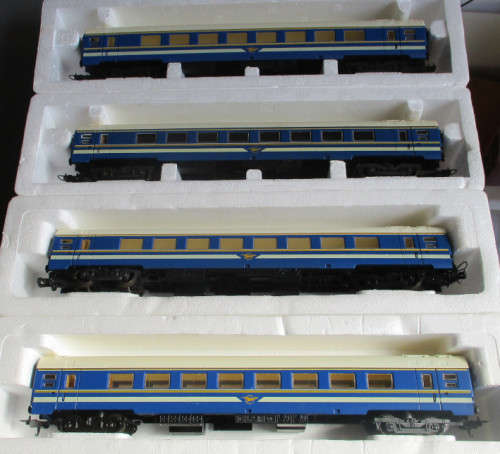 LIMA HO SCALE - SAR BLUE TRAIN SET - ALL BOXED, SEE BELOW