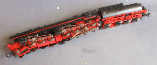 MARKLIN HO SCALE - GERMAN CLASS 53 2-6-8-0 STEAM LOCO & TENDER - BOXED