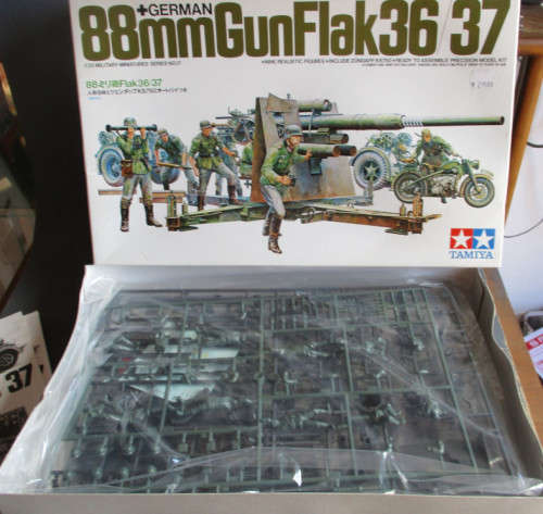 TAMIYA 1/35 SCALE - 88mm GUNFLAK 36/37 - BOXED