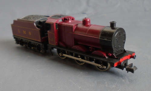 LIMA N SCALE - LMS STEAM LOCO & TENDER AS PER FOTOS, RUNNING FOR SPARES OR REPAIRS