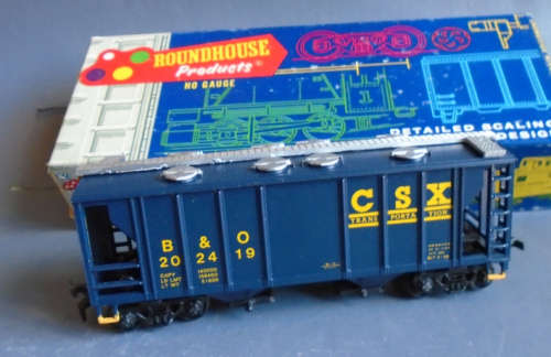 ROUNDHOUSE HO SCALE - B&O 2BAY COVERED HOPPER - BOXED