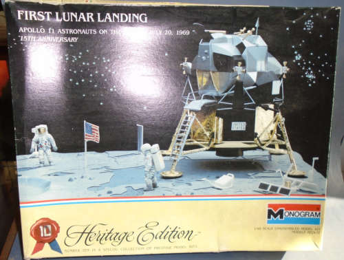 MONOGRAM 1/48 SCALE - FIRST LUNAR LANDING KIT - BOXED