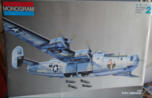 MONOGRAM 1/48 SCALE - B-24J LIBERATOR - BOXED