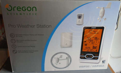 OREGON PRO WEATHER STATION WMR86/WMR86A - UNUSED BOXED