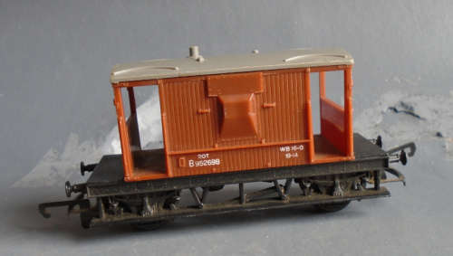 HORNBY OO SCALE - 20T WAGON